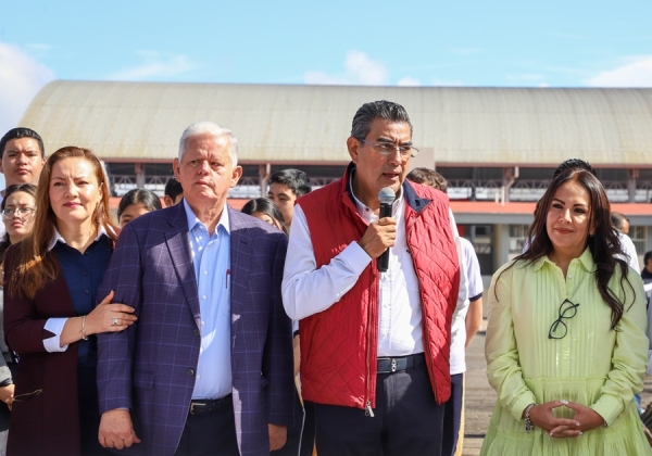 El gobierno de Puebla cumple con el compromiso de favorecer a los 217 municipios