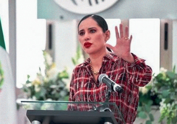 Sandra Cuevas rompe con el Frente Amplio por México y lanza el bloque diamante