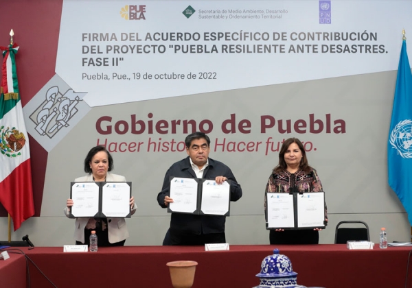 Con orden y contundencia, Gobierno de Puebla responde ante desastres: MBH