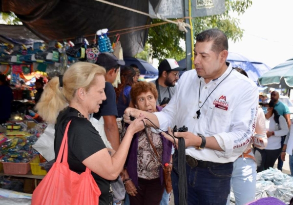 Por la seguridad de las mujeres y sus familias realiza Armenta jornada de prevención