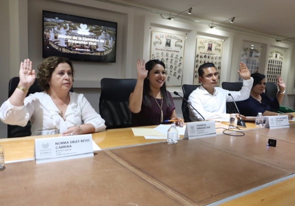 Avalan en Comisión del Congreso exhorto para que municipios aledaños al volcán fortalezcan protocolos de prevención   