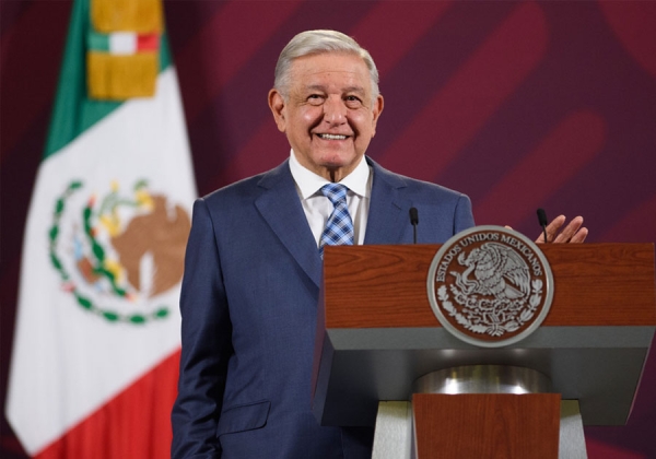 AMLO emitirá decreto para que vías férreas se utilicen para trenes de pasajeros