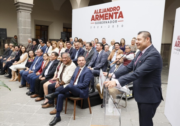 Con unidad y lealtad a Puebla se construye un gobierno transparente: Alejandro Armenta