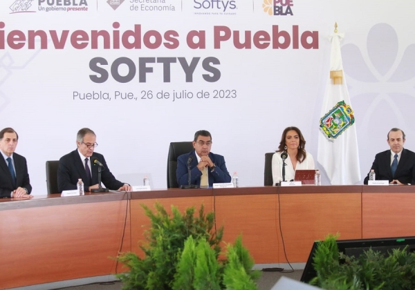 Albergará Puebla centro corporativo de empresa SOFTYS; es reflejo de la gobernabilidad de Puebla: Sergio Salomón