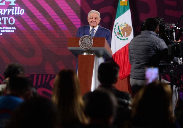 Anuncia AMLO nueva sección en la mañanera: ‘Quién es quién en los bots’