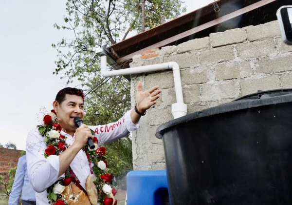 Armenta da solución a desabasto de agua por amor a Puebla