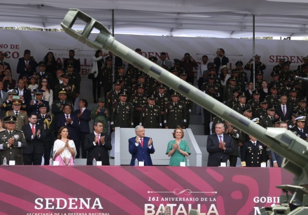 5 de Mayo, orgullo de Puebla; AMLO y Sergio Salomón encabezan Desfile Cívico-Militar