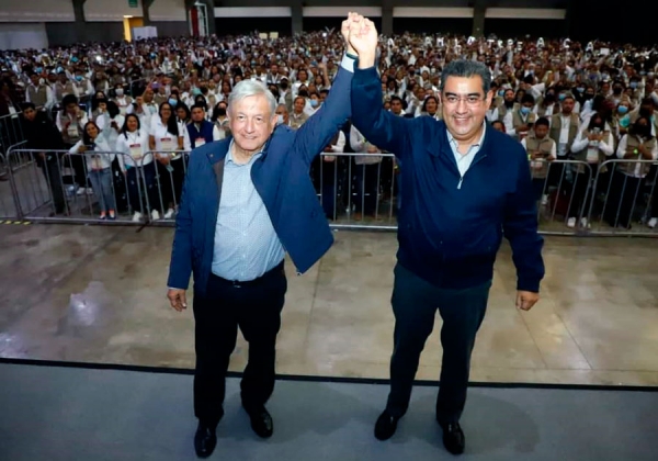 Participa Gobernador Céspedes Peregrina en reunión de trabajo con López Obrador