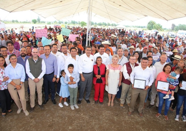 En región de Acatzingo, gobierno de Sergio Salomón mejora conectividad y fortalece infraestructura educativa