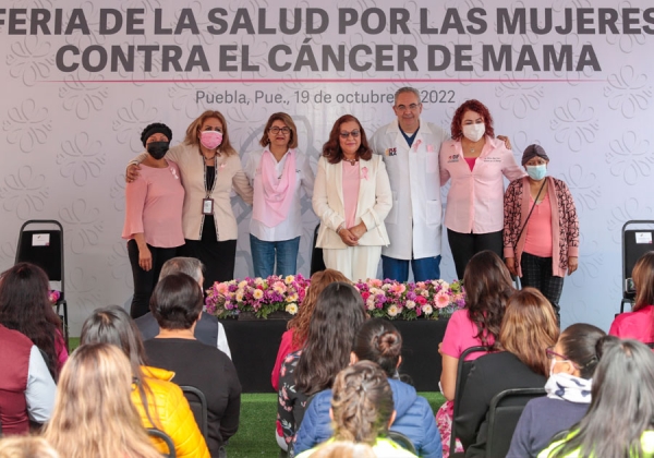 Mujeres con Cáncer De Mama tienen apoyo del gobierno estatal; “no están solas”: SEDIF