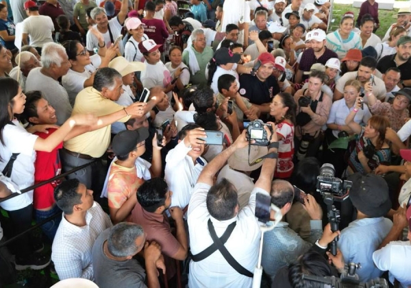 Claudia Sheinbaum encabeza una Asamblea informativa en Catemaco, Veracruz.