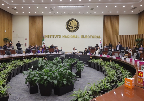 INE valida elección de diputaciones y senadurías plurinominales: Morena y aliados obtienen mayoría calificada