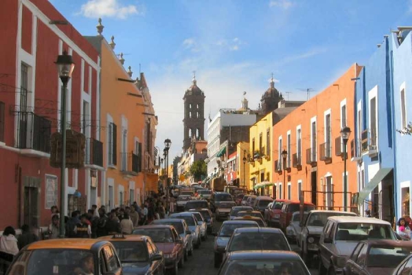 Amplían plazo para el pago del control vehicular en Puebla