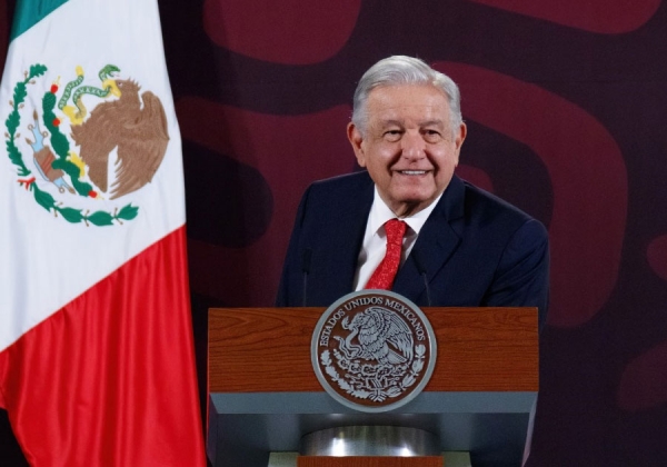 AMLO presentará entre 10 y 20 reformas a la Constitución el 5 de febrero