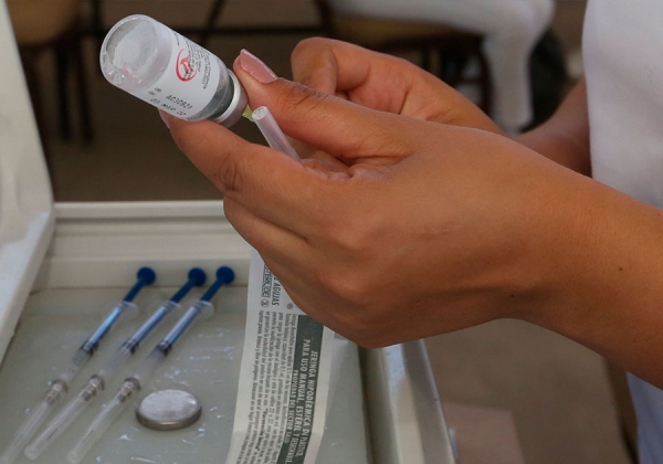 Anuncia Salud vacunación contra COVID-19 para menores de 5 a 11 años en 94 municipios