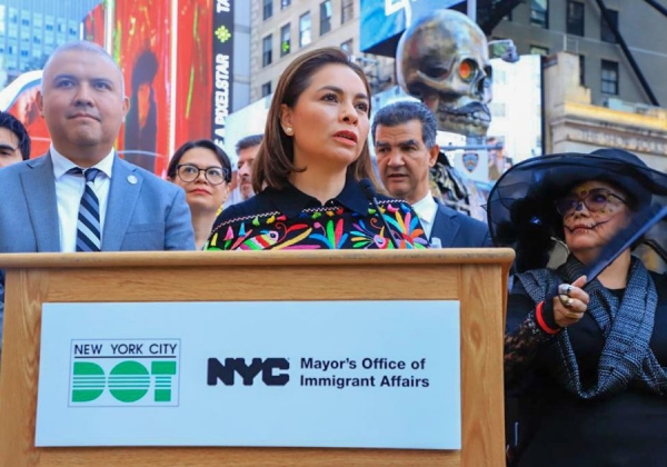 “Puebla está hoy en el corazón de NY con catrinas de Día de Muertos&quot;: Gaby Bonilla