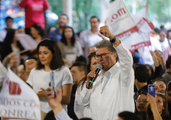 Ricardo Monreal congrega a cerca de tres mil personas en alcaldía Miguel Hidalgo