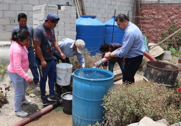 Las necesidades sociales, como la escasez de agua, se atienden con prontitud y cercanía: Armenta