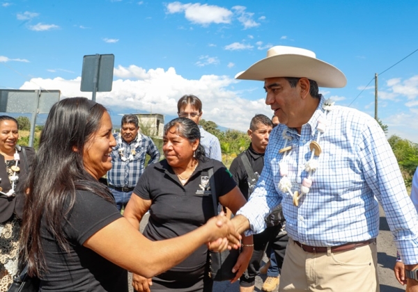 Reitera Sergio Salomón trabajo conjunto y sin distingo partidista con autoridades municipales