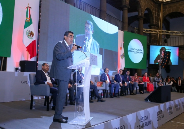 Convoca Sergio Salomón a fuerzas políticas alcanzar consensos en favor de Puebla