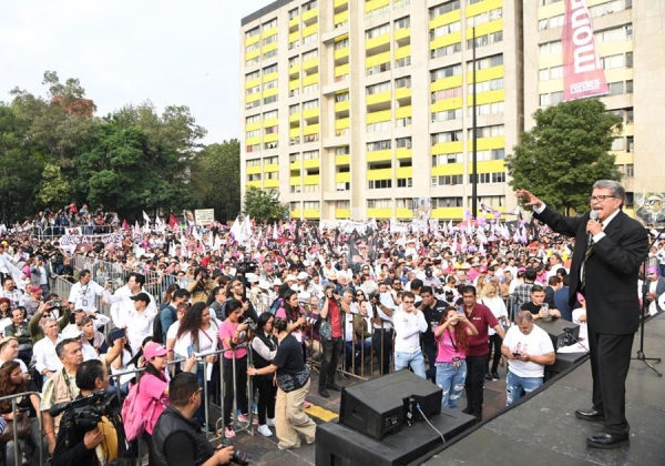 Ricardo Monreal llama a aspirantes de Morena a cerrar filas con el movimiento