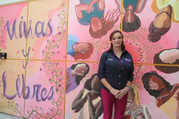 Amor es la esencia de los programas del SMDIF: Liliana Ortiz 