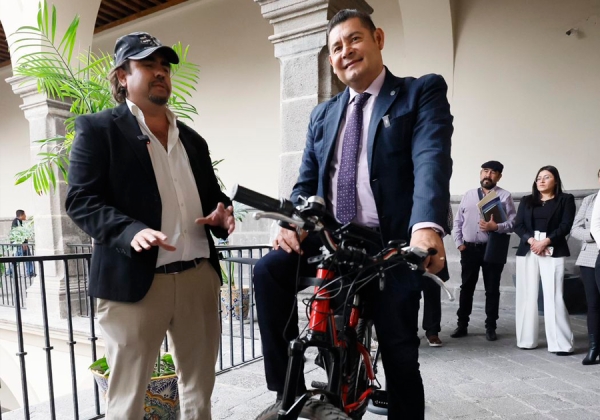 Puebla se alista para la electromovilidad, refrenda Armenta