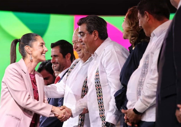 Sheinbaum da la bienvenida al Tianguis Turístico de CDMX