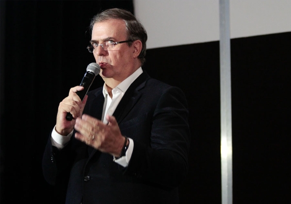 Ebrard esperará a que Morena resuelva su impugnación antes de decidir su futuro político