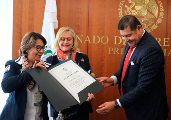 Reconoce el Senador Armenta la vocación de servicio del Voluntariado de la Cruz Roja Puebla