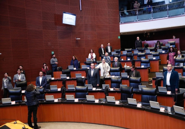 Aprueba Senado federalizar los servicios de salud en el IMSS-Bienestar