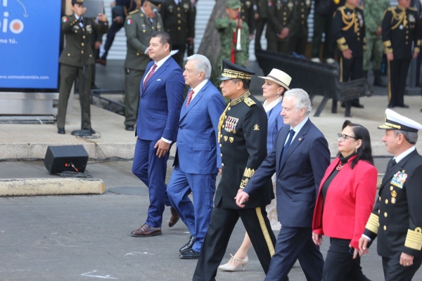 Alejandro Armenta reconoce liderazgo nacionalista de López Obrador