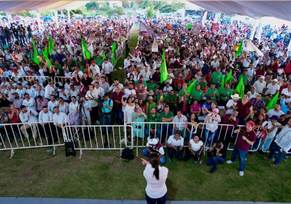 Claudia Sheinbaum hace un llamado al pueblo de Veracruz para dar continuidad a la 4T