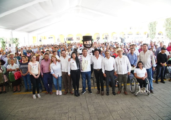 Con “Jueves Ciudadano”, SEGOB acerca trámites y servicios a Tlatlauquitepec