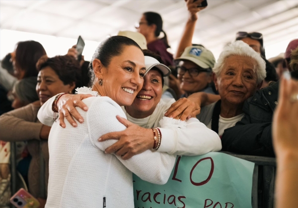 Claudia Sheinbaum anuncia programa de atención médica a domicilio para adultos mayores 