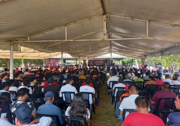 Jóvenes de todo Tabasco se suman al proyecto de Claudia Sheinbaum