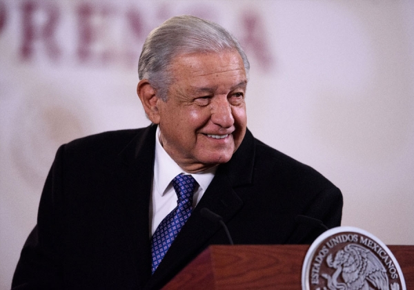 AMLO arremete contra el Poder Judicial ante elevados sueldos de la SCJN