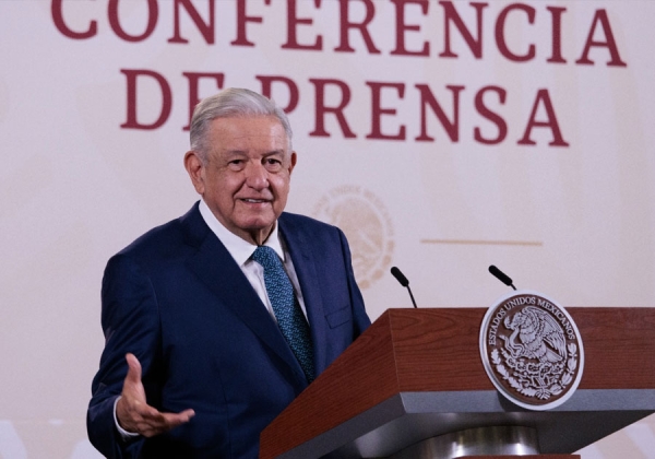 Propone AMLO dar 15 mil mdp de fideicomisos del PJF a Acapulco