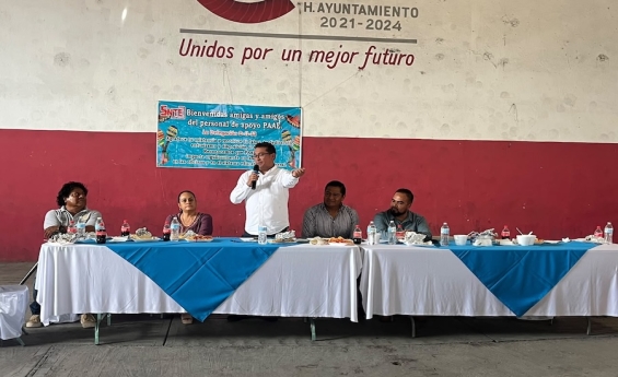 En Chietla, el diputado Pável Gaspar reconoce la labor del Personal de Apoyo y Asistencia a la Educación  