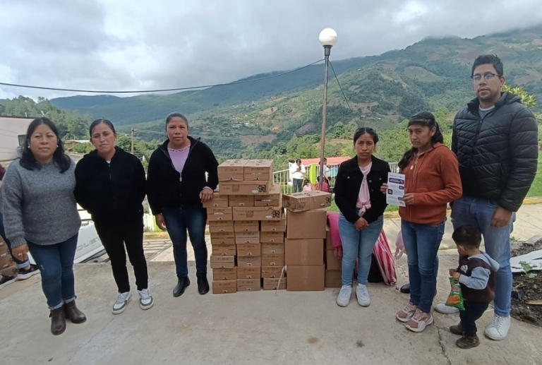   SEDIF acerca alimentos saludables a niñas y niños de escuelas poblanas