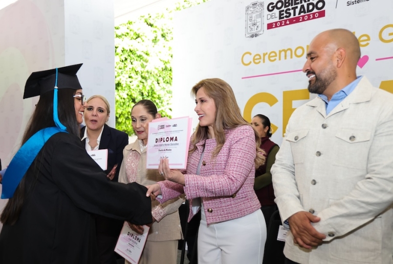Celebra SEDIF la graduación de la generación 2026 de CECADE