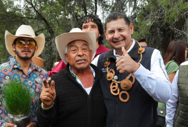 Gobierno Estatal siembra futuro con bosques y agua limpia para las próximas generaciones
