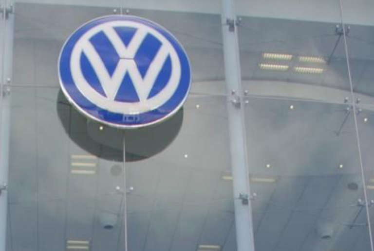 Volkswagen elimina tercer turno de producción de Jetta y Tiguan en Puebla