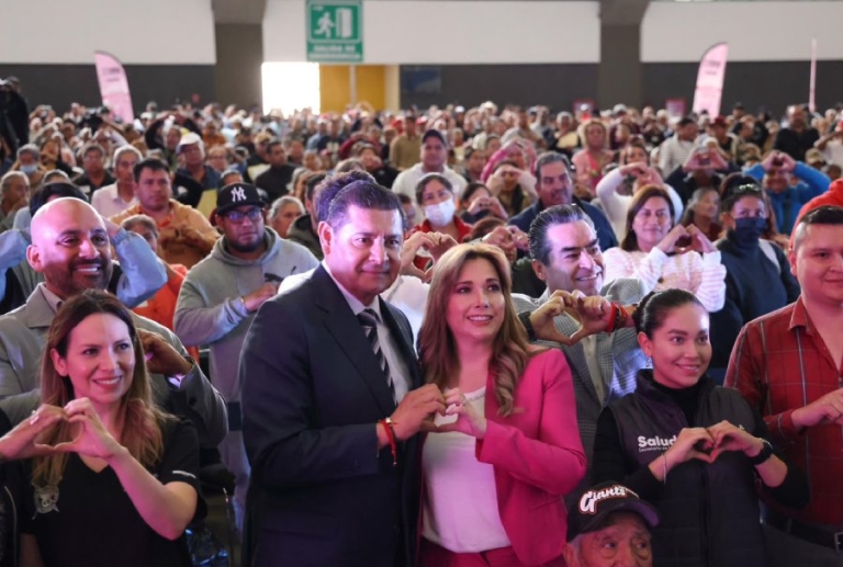 De manera integral y gratuita: Armenta Mier acerca servicios de salud con Hospital itinerante 