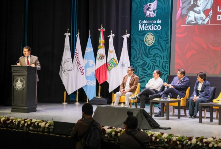 Tecnología al servicio de las personas, con educación, acompañamiento y responsabilidad