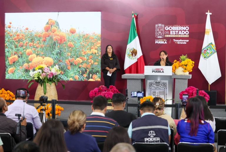 Florece Atlixco entre cempasúchil y terciopelo para honrar la memoria