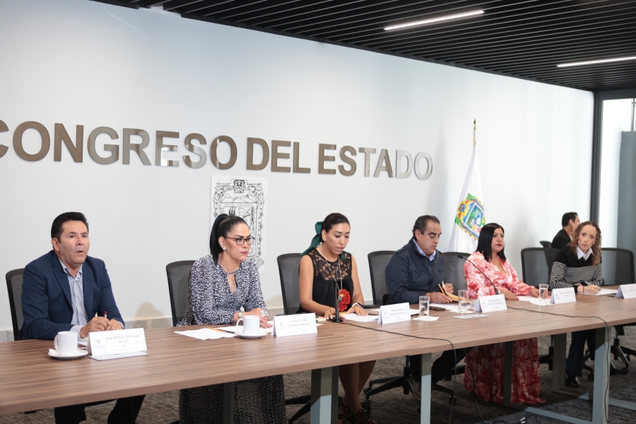 Puebla castigará con tres años el ciberasedio, Congreso aprueba reforma