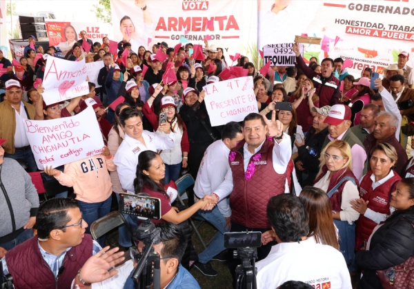 Armenta anuncia en Chignautla la creación de una universidad de calidad mundial