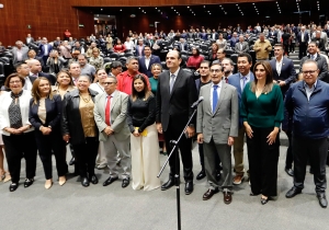 Rogelio Ramírez de la O rinde protesta como secretario de Hacienda