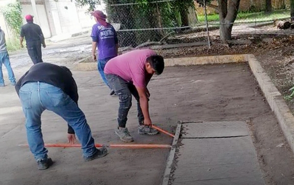 Servicios públicos y Sosapatex realizan limpieza en la red de alcantarillado y drenaje de Texmelucan